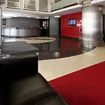 アリフ アベニダス ホテル