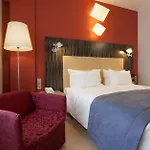 أليف أفينيداس 4*