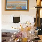 ホテル アリフ アベニダス 4*