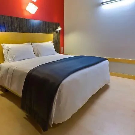 Otel Alif Avenidas