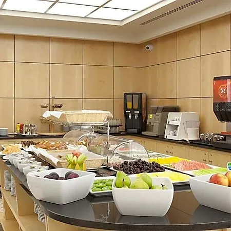 Hotel Alif Avenidas 4*