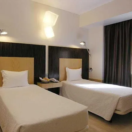 Alif Avenidas Hotel 4*