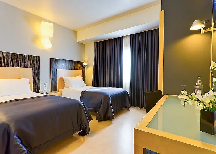 Hotel Alif Avenidas 4*